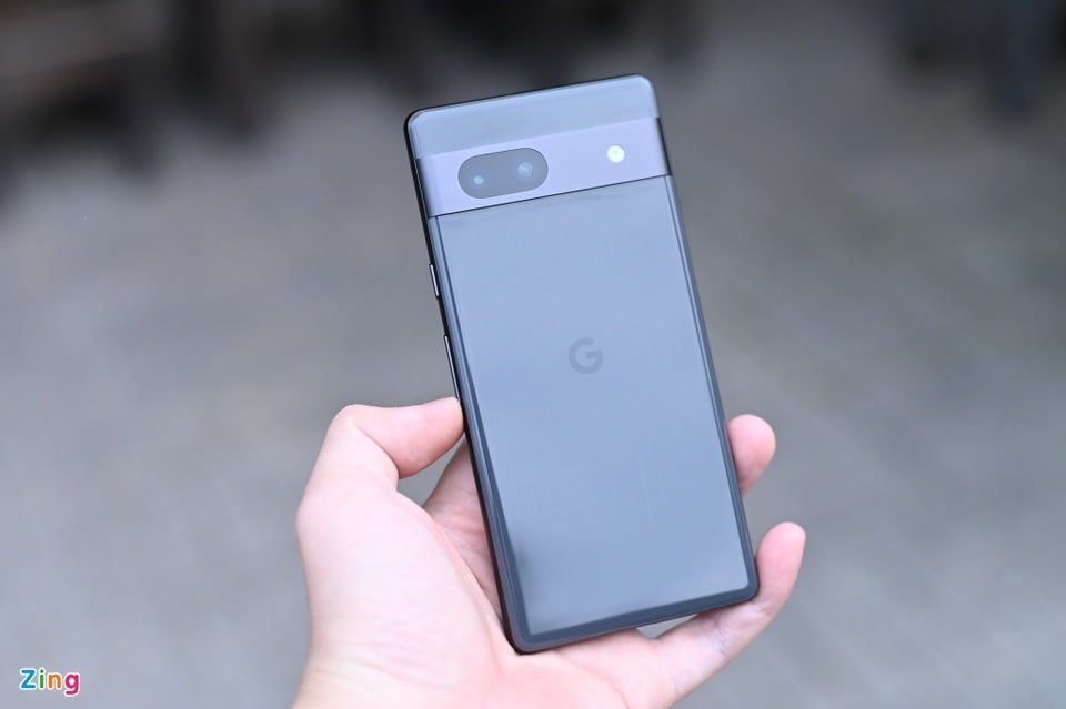 New Live Images Of The Google Pixel 7a Reveal Key Specs