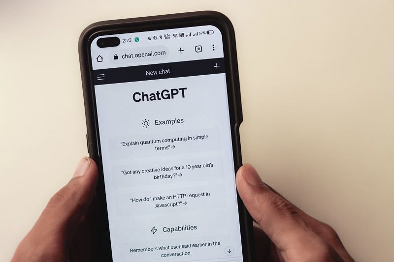 Apple's Ban on AI Chatbots