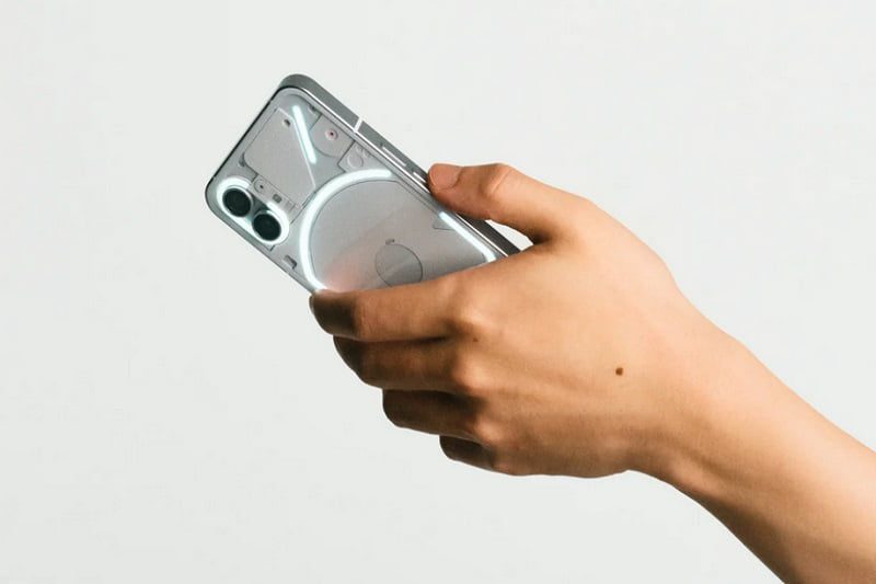 Nothing Phone (2)