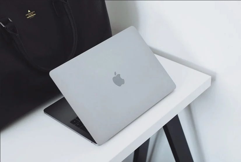 Apple Plans to Launch New Low-Cost MacBook Series