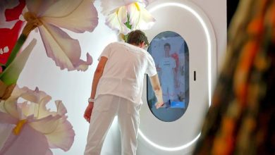 Snap Launches AR Mirrors Allowing Shoppers to Virtually Try on Clothes
