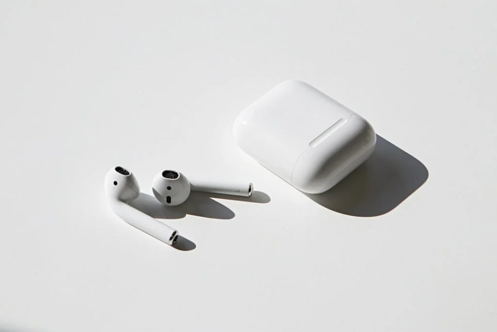 Apple Released New Firmware Updates for Headphones and Accessories