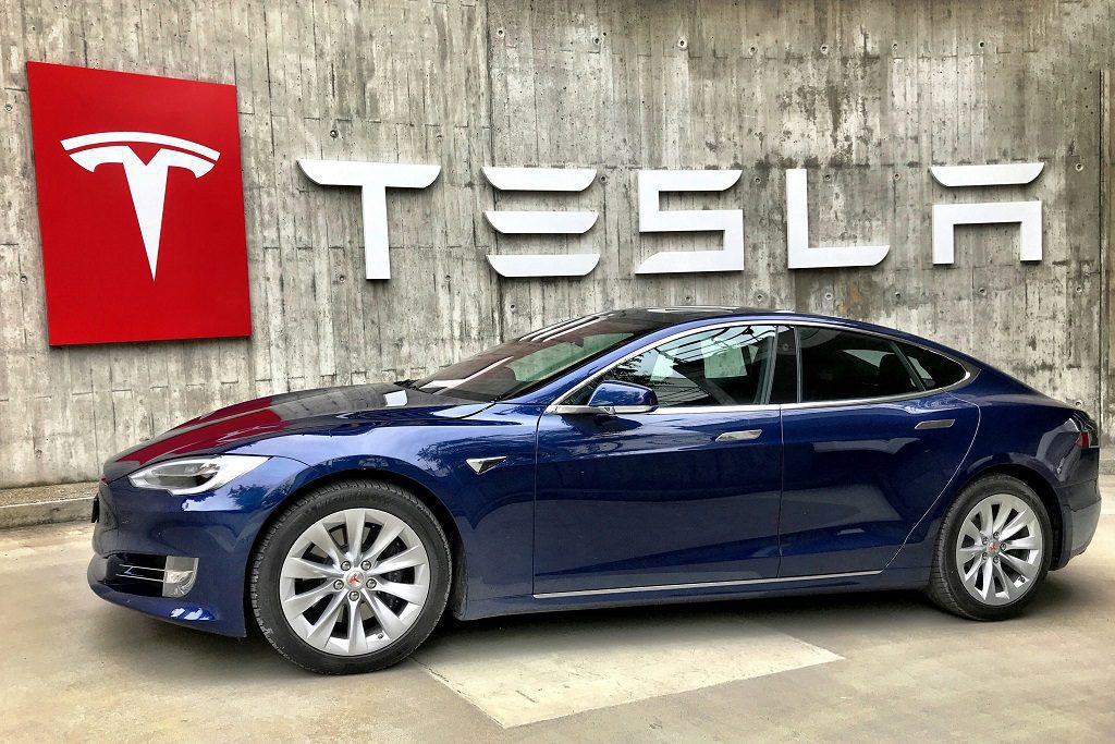 Tesla Faces Autopilot Lawsuit Over New Jersey Crash That Killed Three